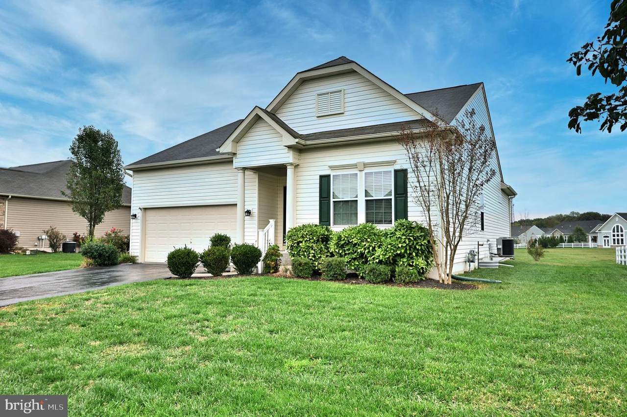84 Lilac Way - Photo 1