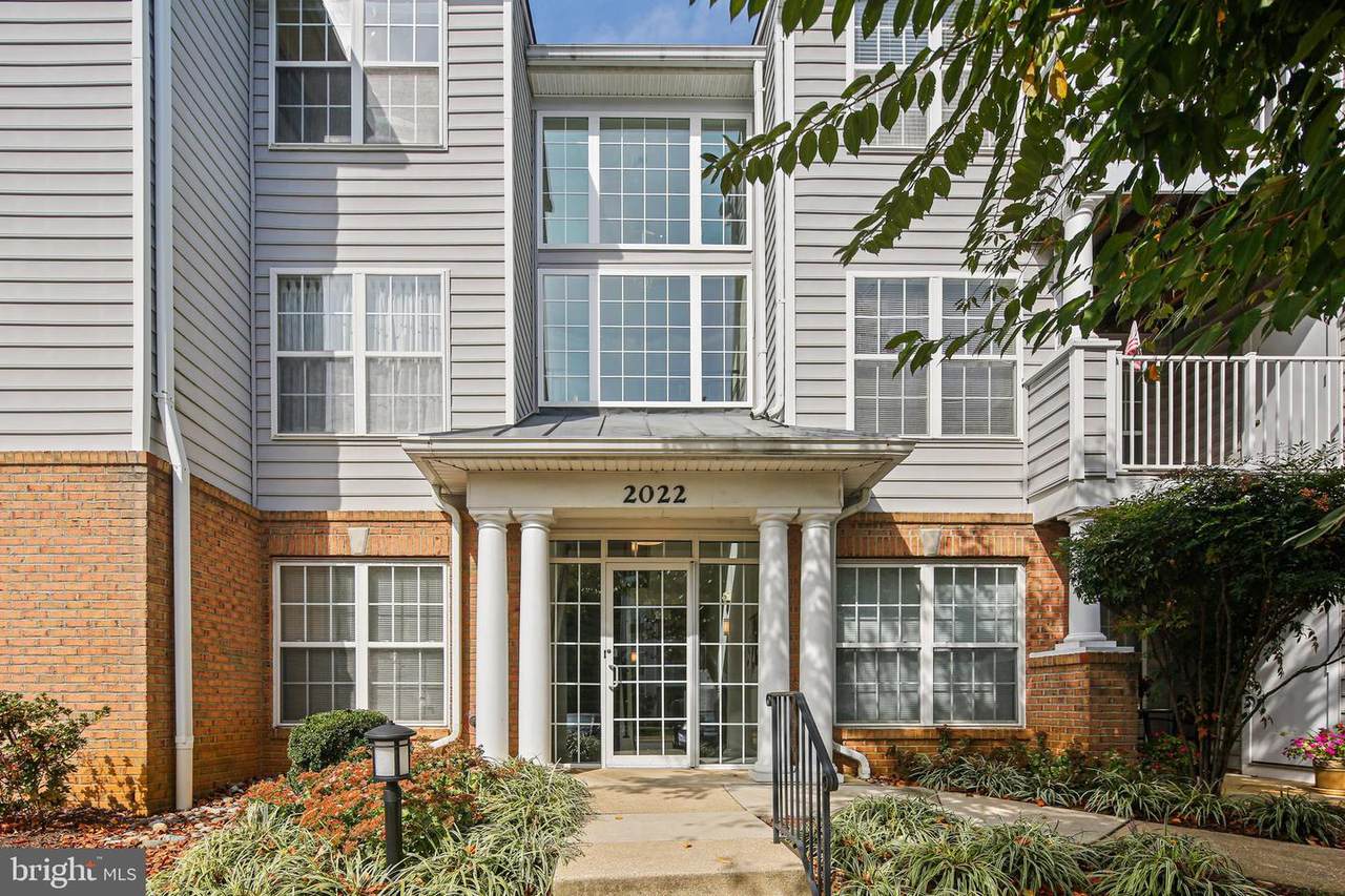2022 Gov Thomas Bladen Way - Photo 1