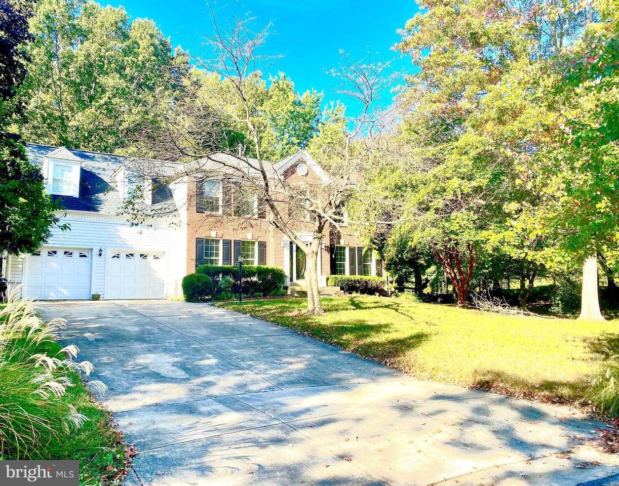 2112 Debra Lynn Way - Photo 1