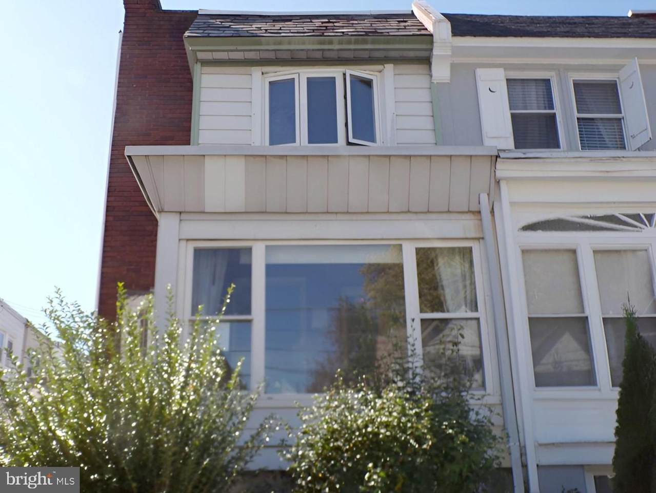 6460 Musgrave Street - Photo 1