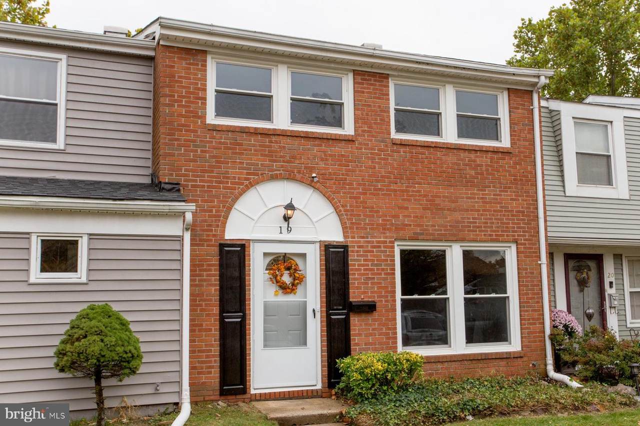 19 Randolph Place - Photo 1