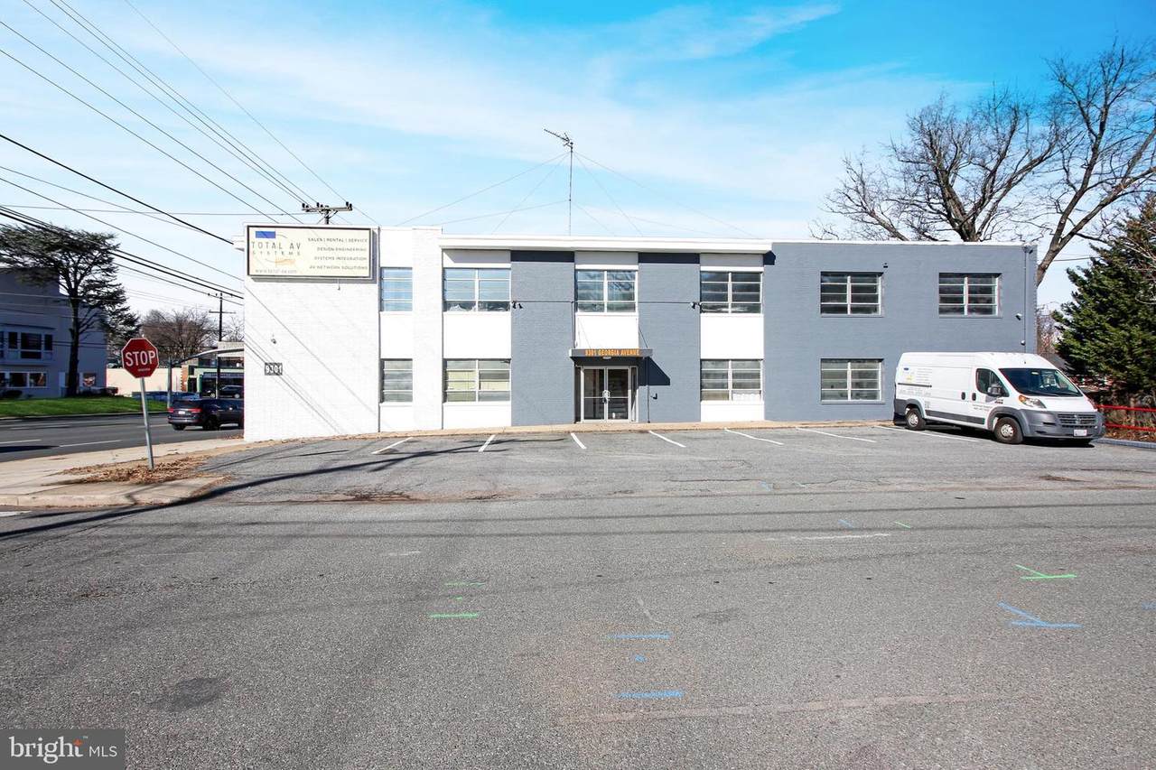 9301 Georgia Avenue - Photo 1