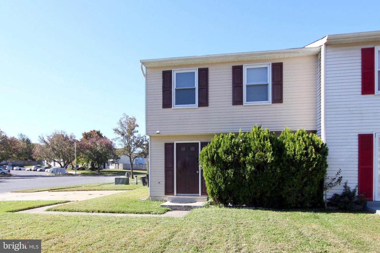 1665 Forest Park Drive - Photo 1