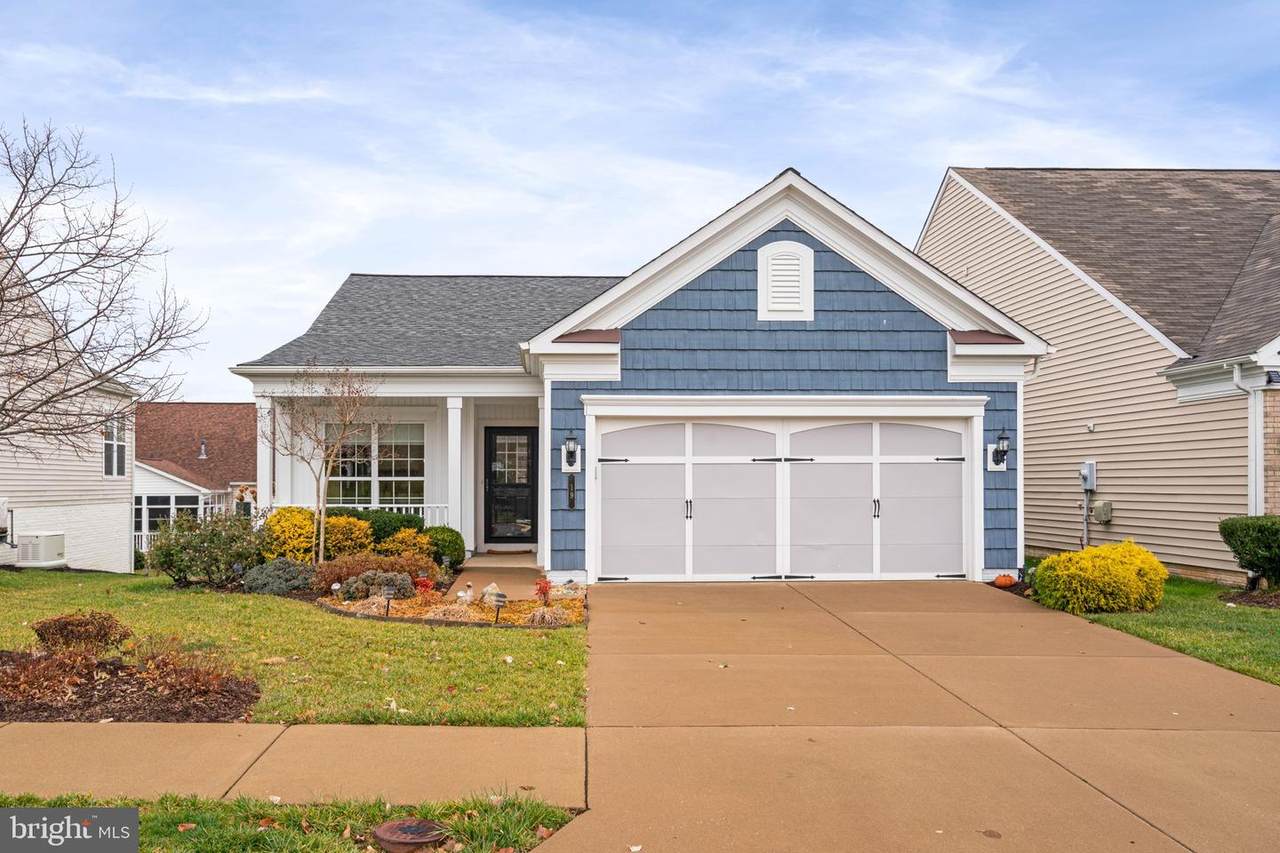 19 Whaleback Lane - Photo 1