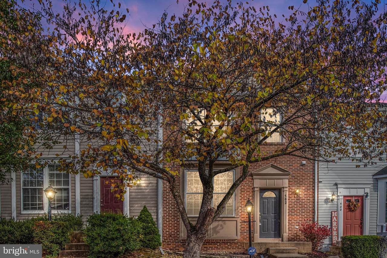 502 Pinnacle Drive - Photo 1