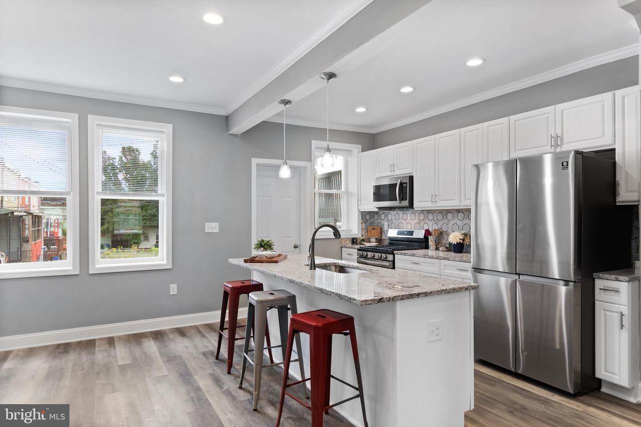 2407 Mosher Street - Photo 1