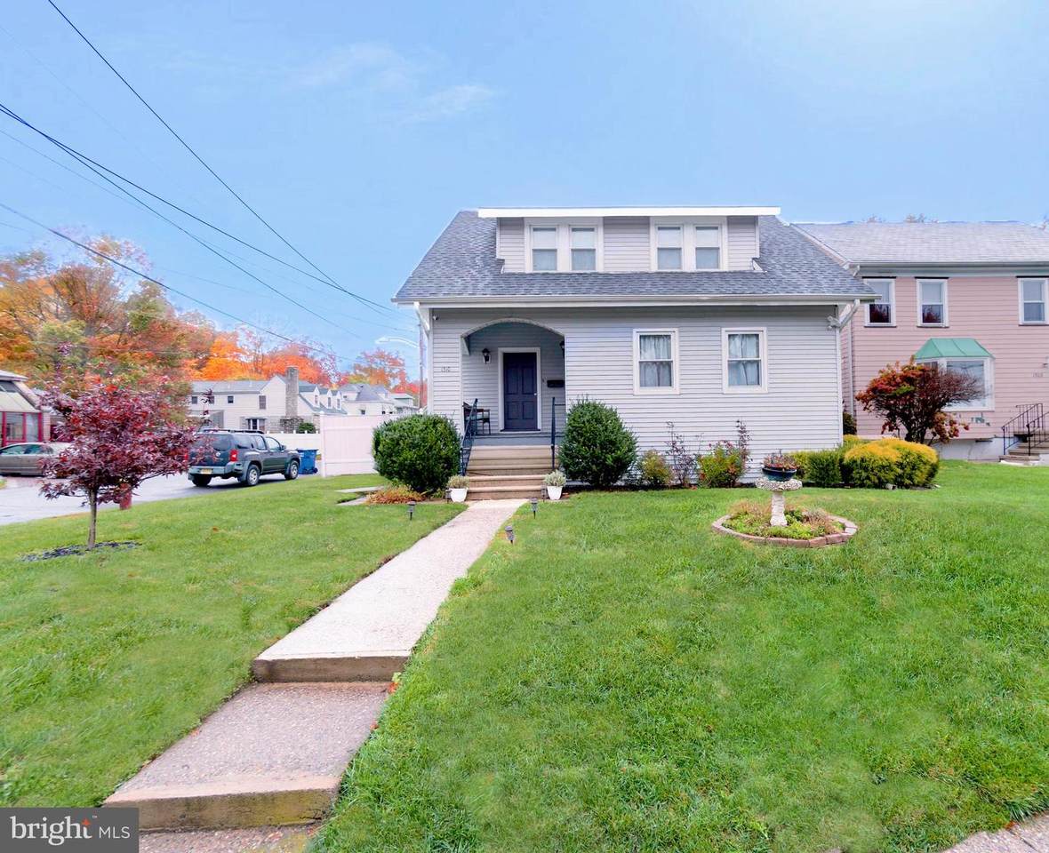 1310 Lawrence Road - Photo 1