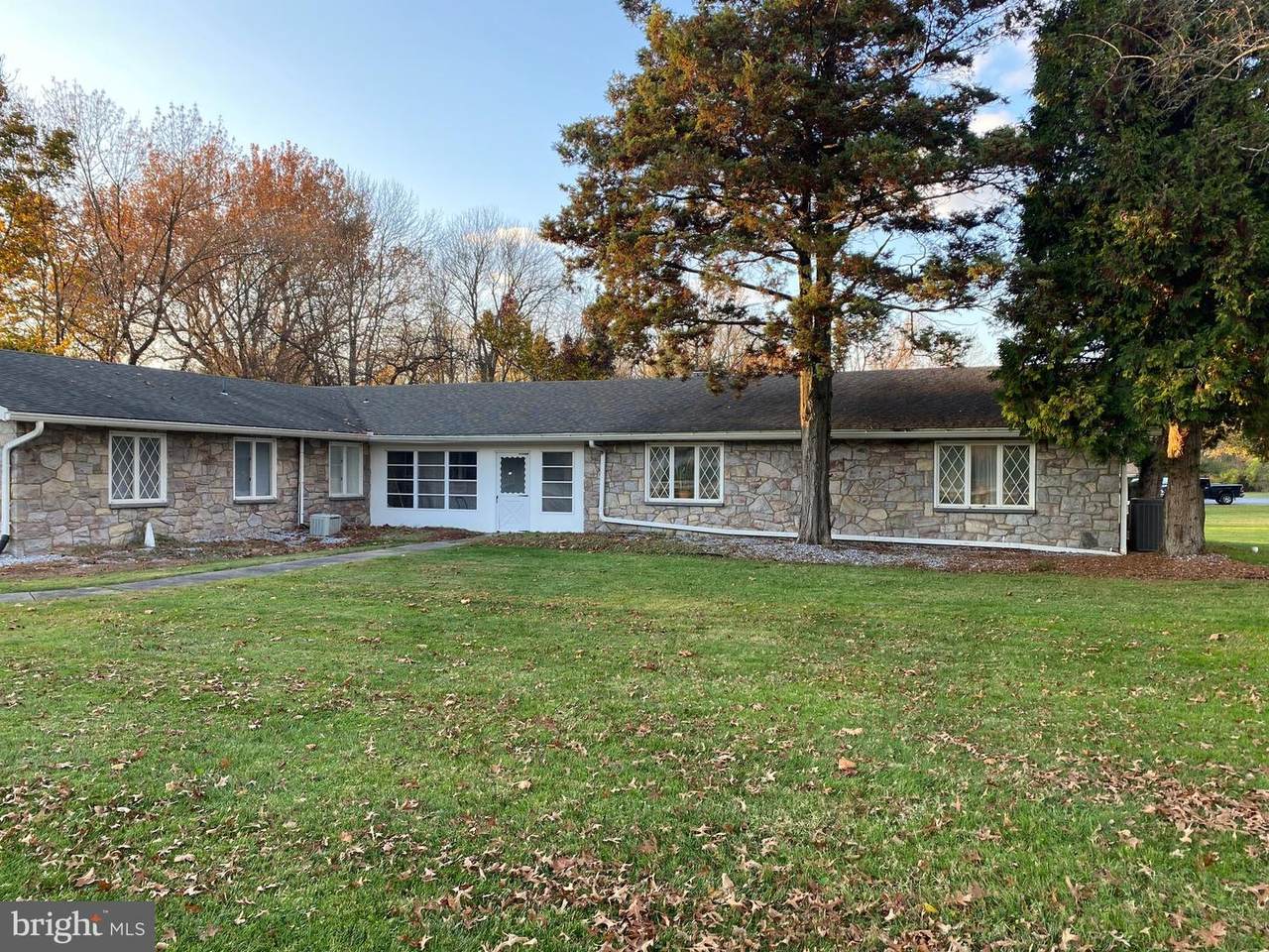 499 Clover Mill Road - Photo 1