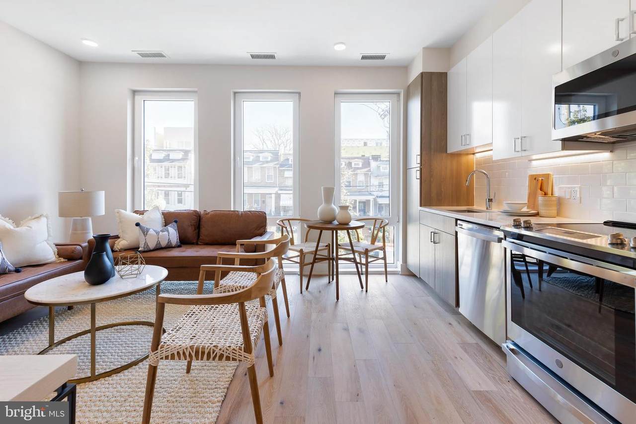 5508 7TH Street - Photo 1