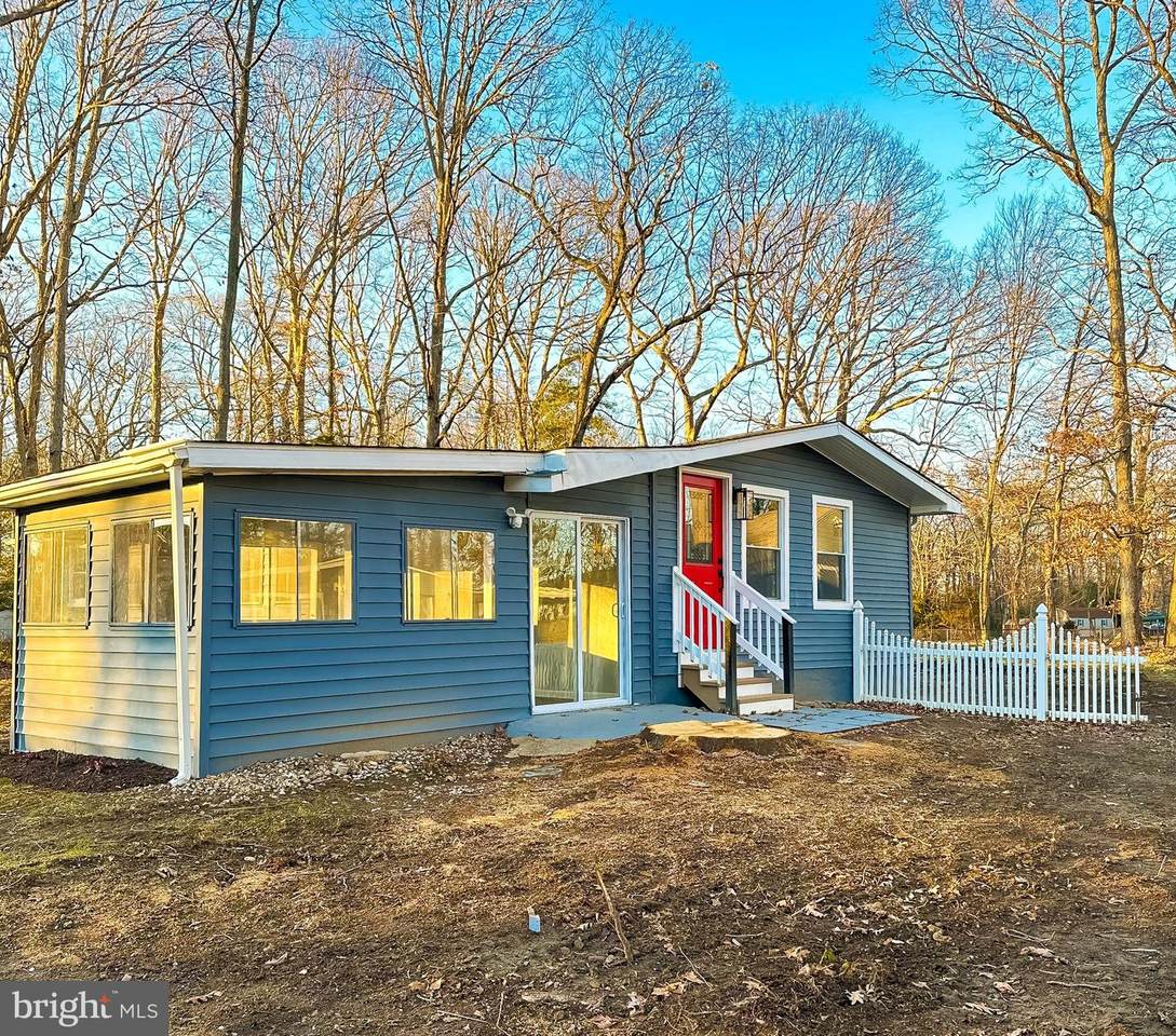9480 Bland Street - Photo 1