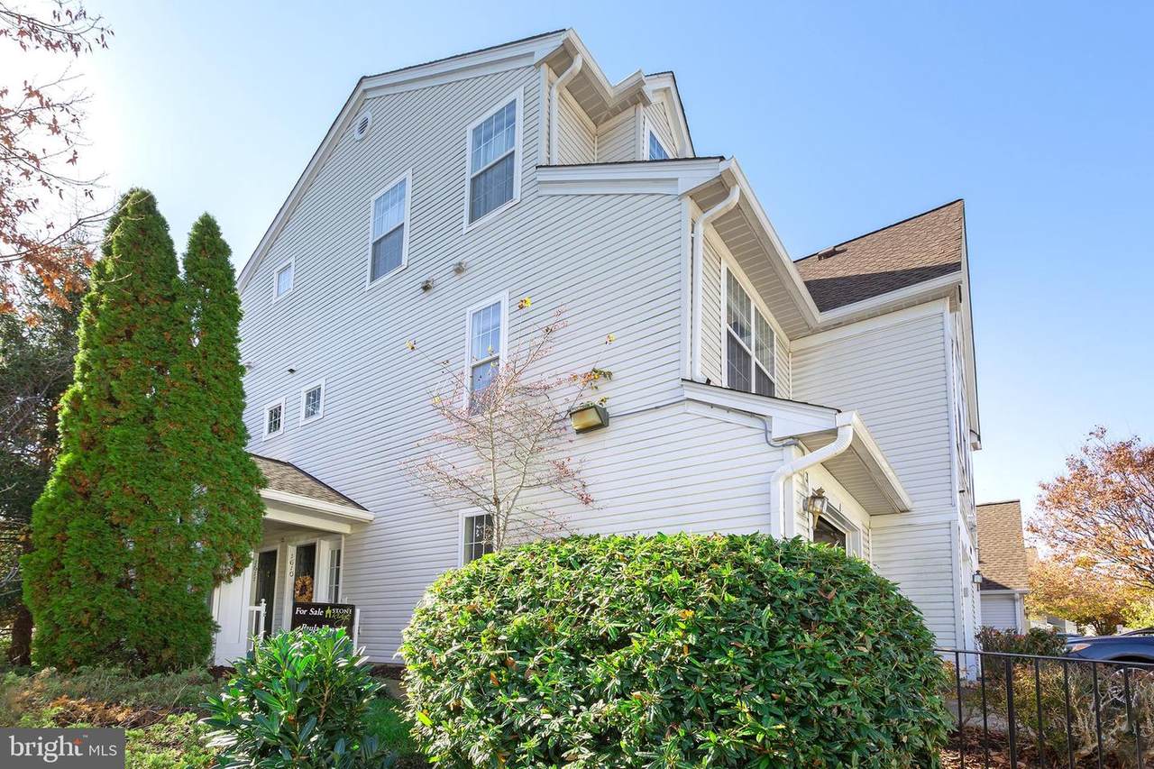 6607 Netties Lane - Photo 1