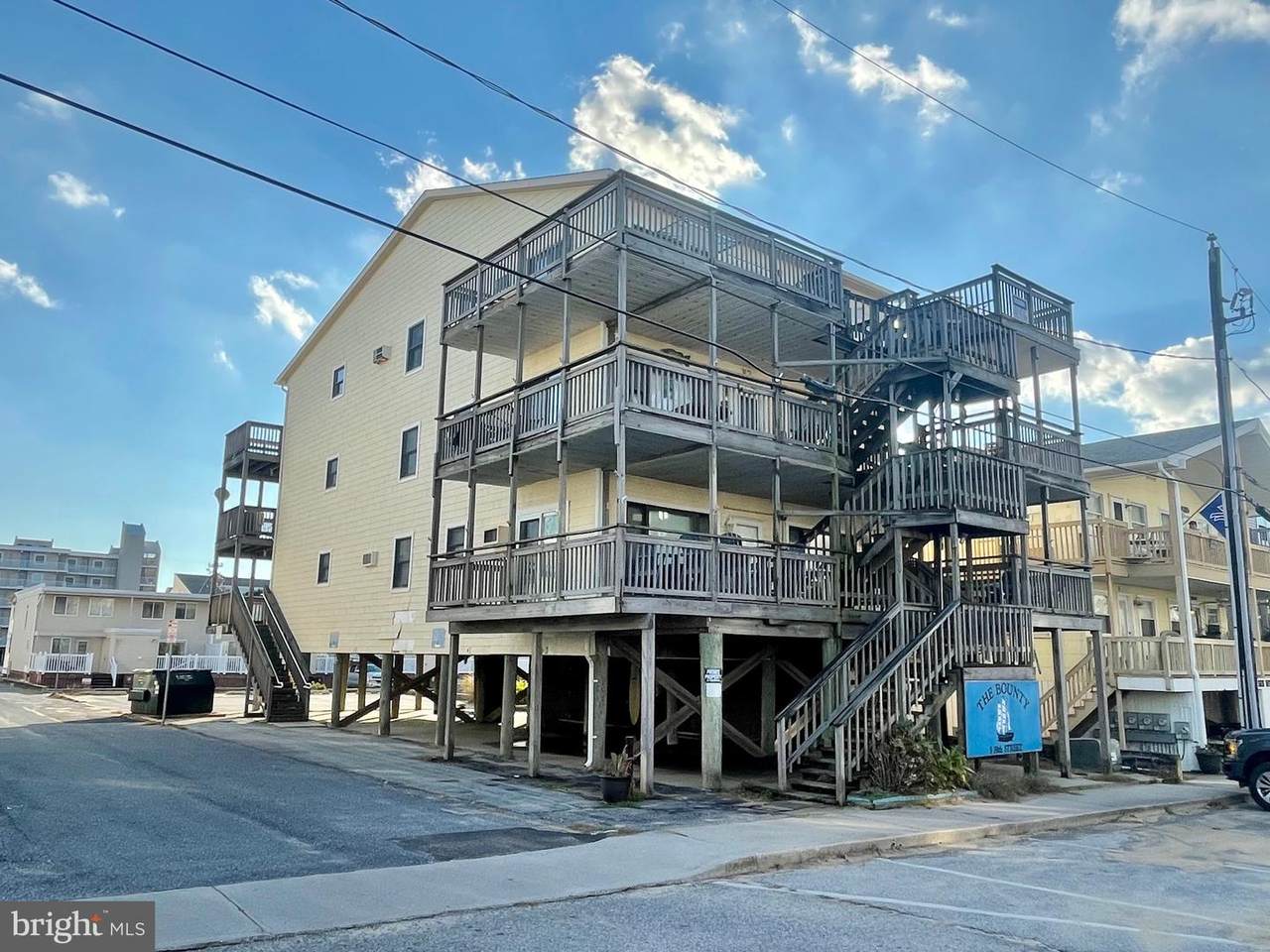 5 79TH Street - Photo 1
