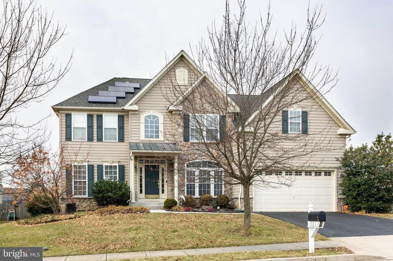 383 Meadow Creek Drive - Photo 1