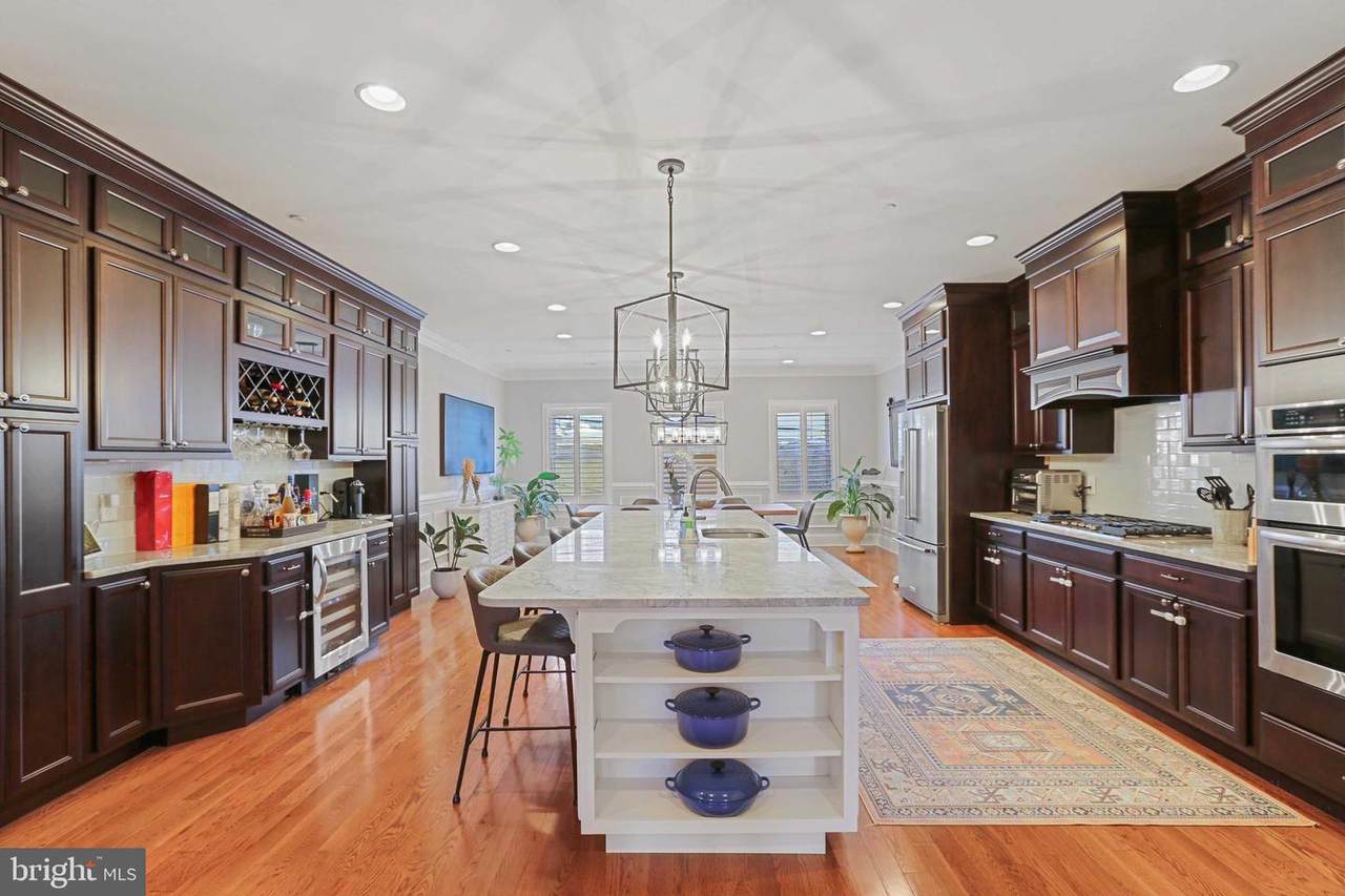 821 Belnord Avenue - Photo 1
