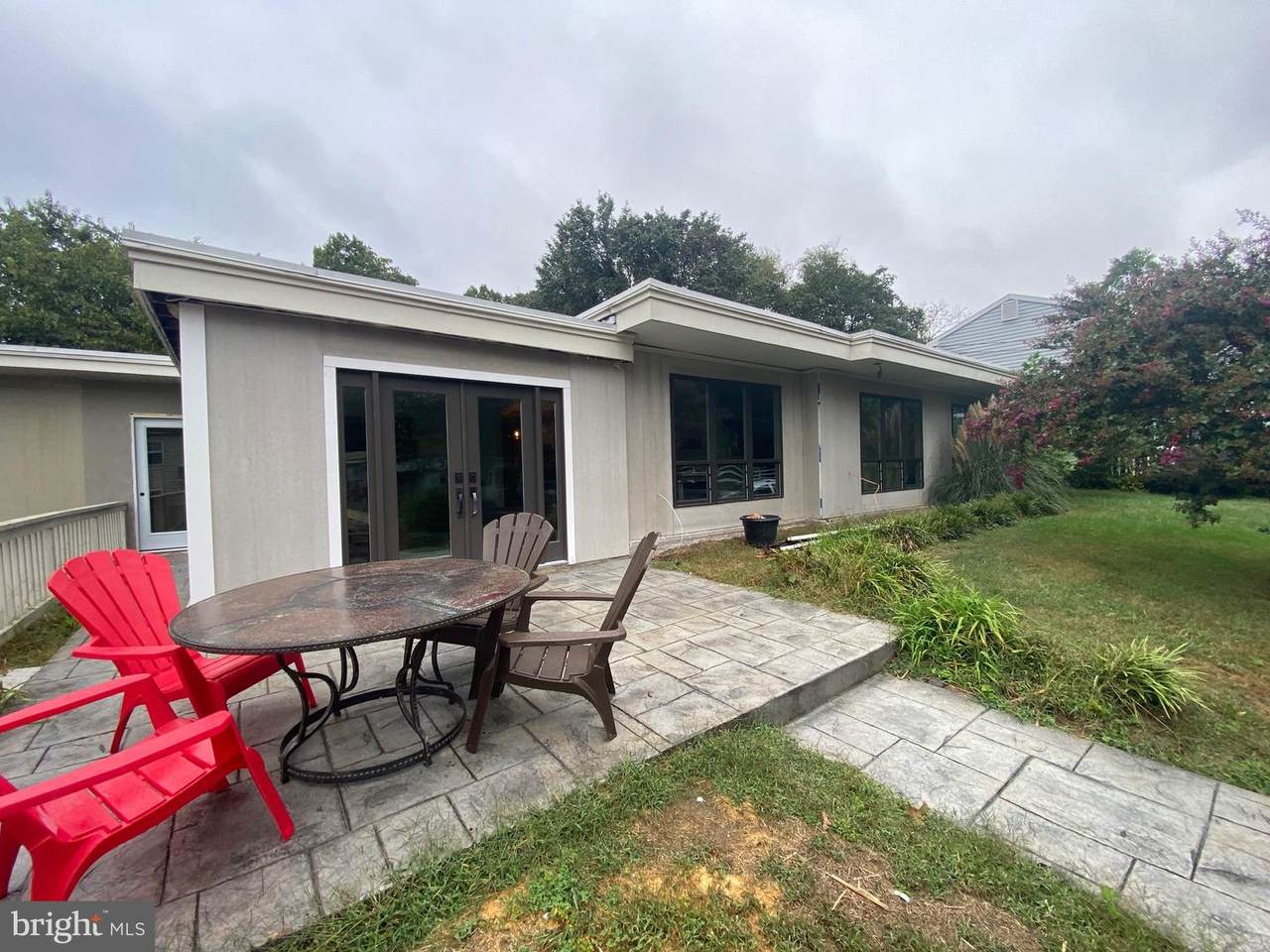 636 Emerson Place - Photo 1