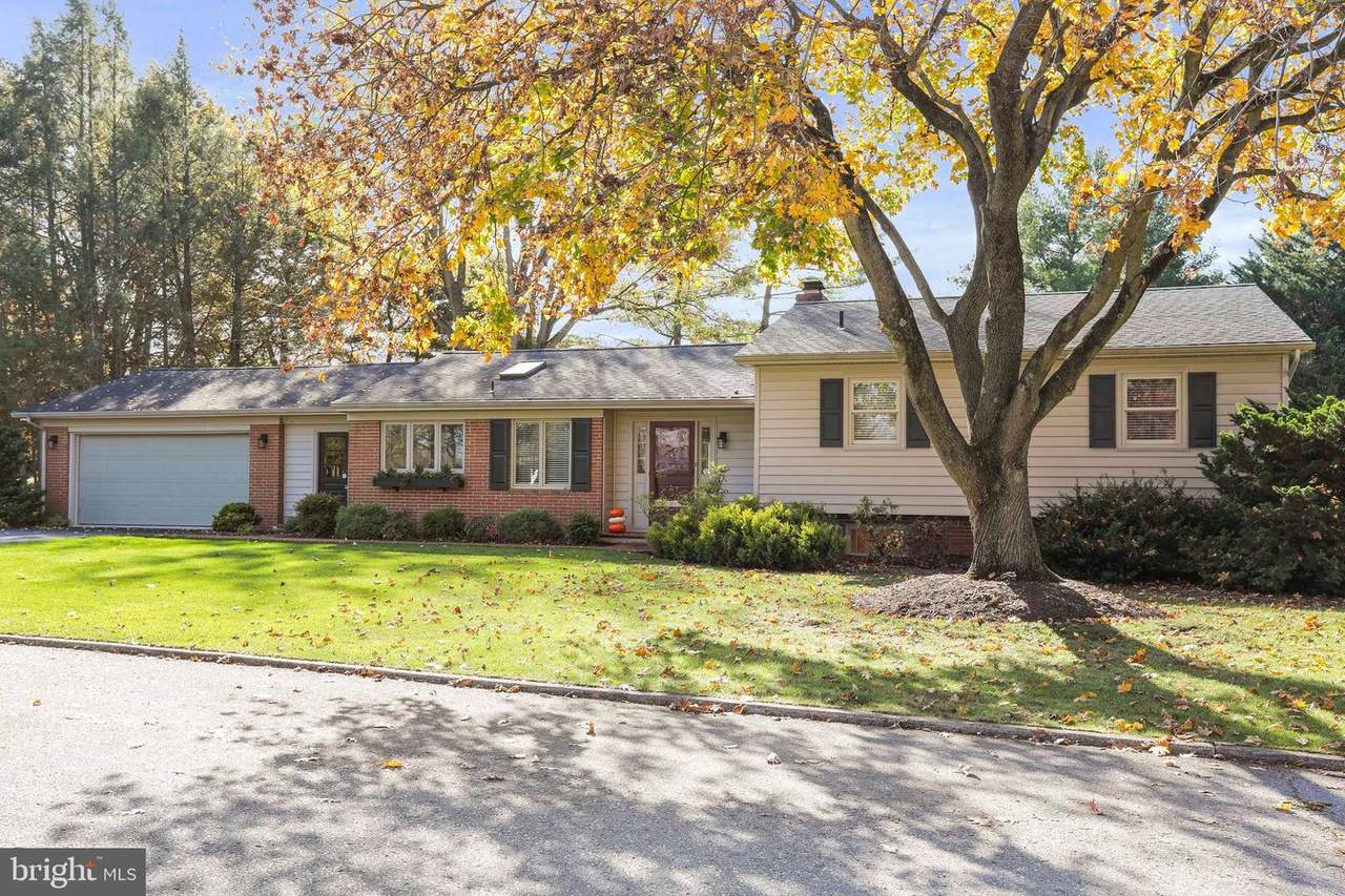 19613 Meadowbrook Road - Photo 1