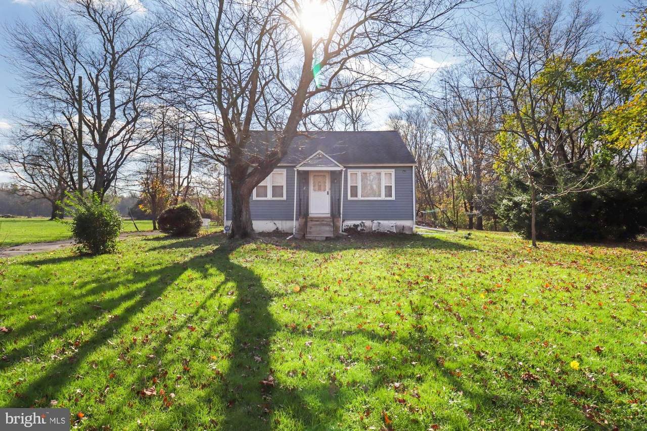 28 Lake Road - Photo 1