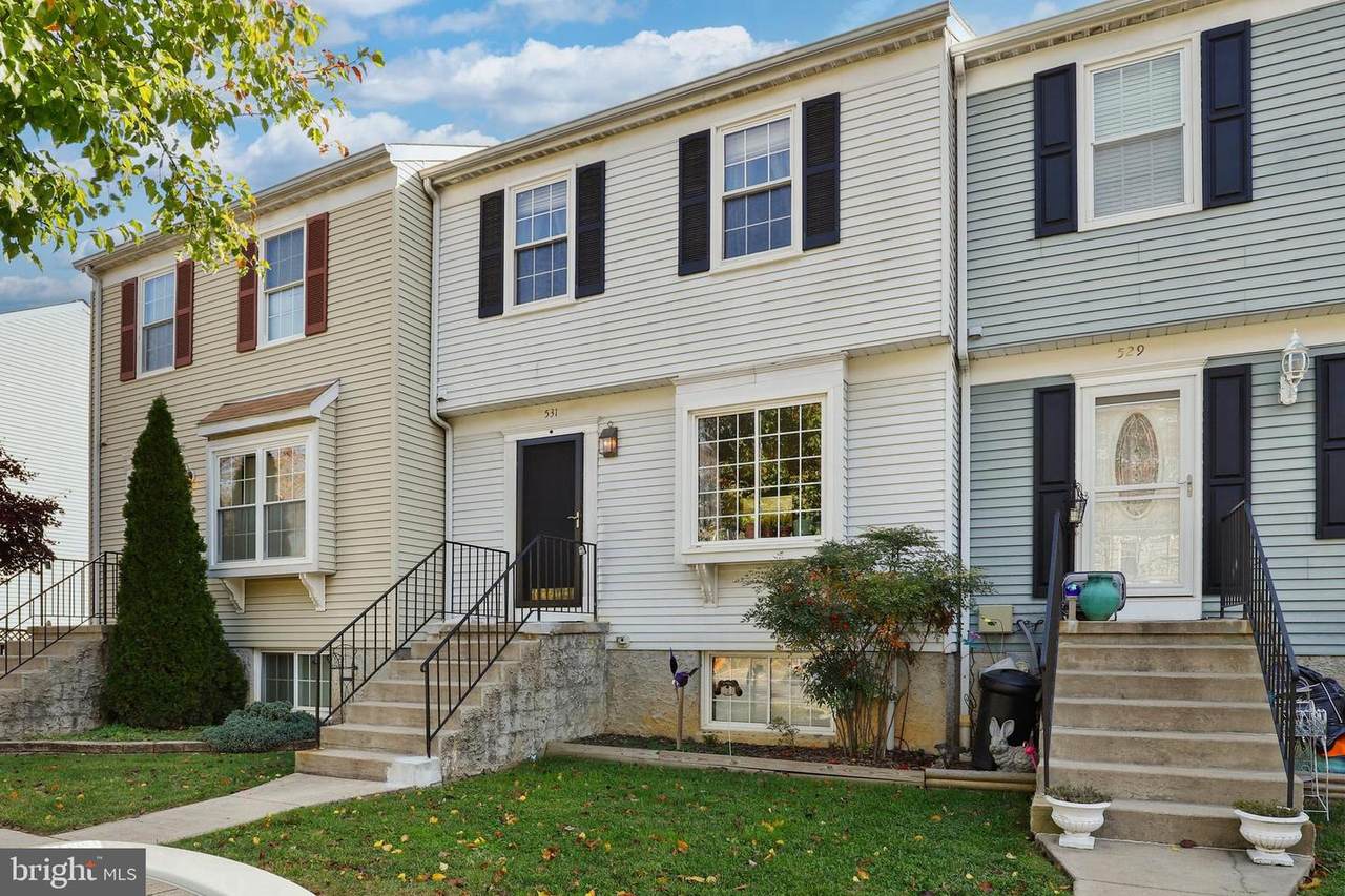 531 Brighton Place - Photo 1
