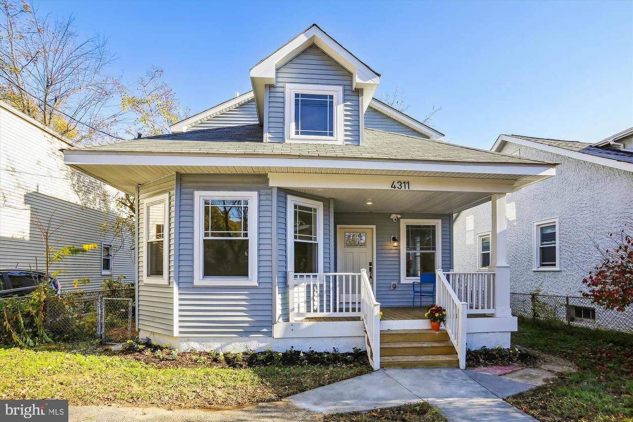 4311 40TH Street - Photo 1