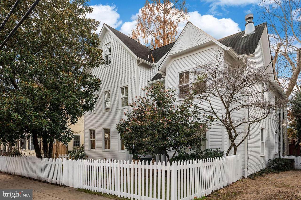 5140 Sherier Place - Photo 1