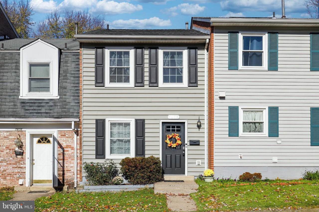 7608 Stuart Court - Photo 1