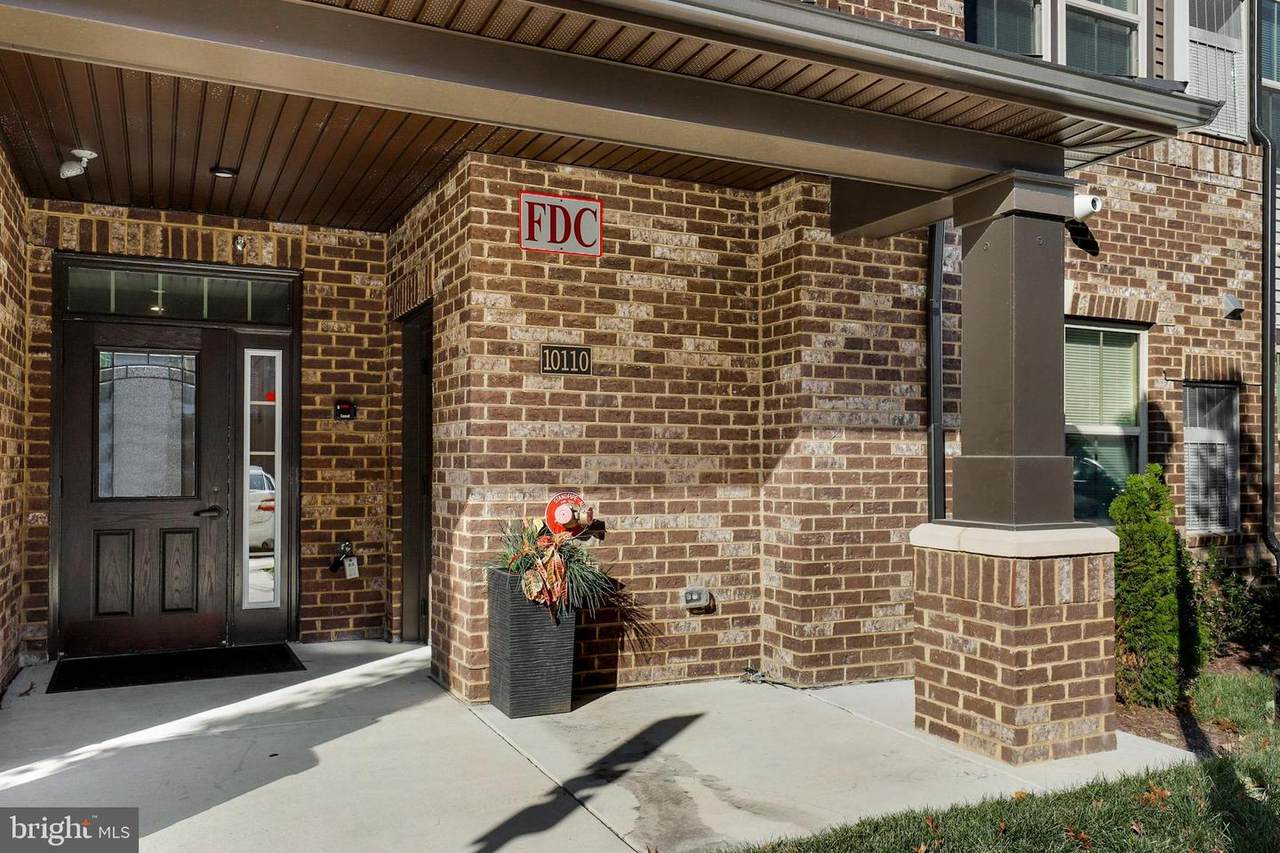 10110 Seattle Slew Lane - Photo 1