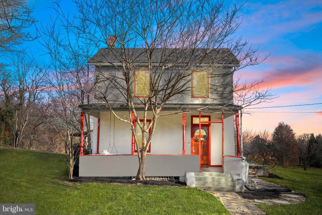 1235 River Road - Photo 1