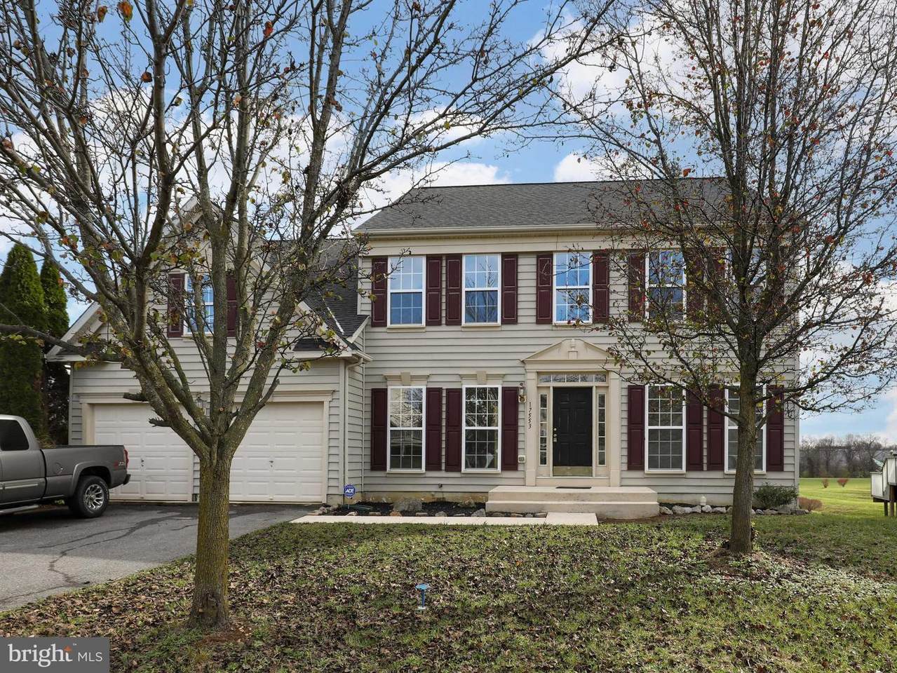 17553 Shale Drive - Photo 1