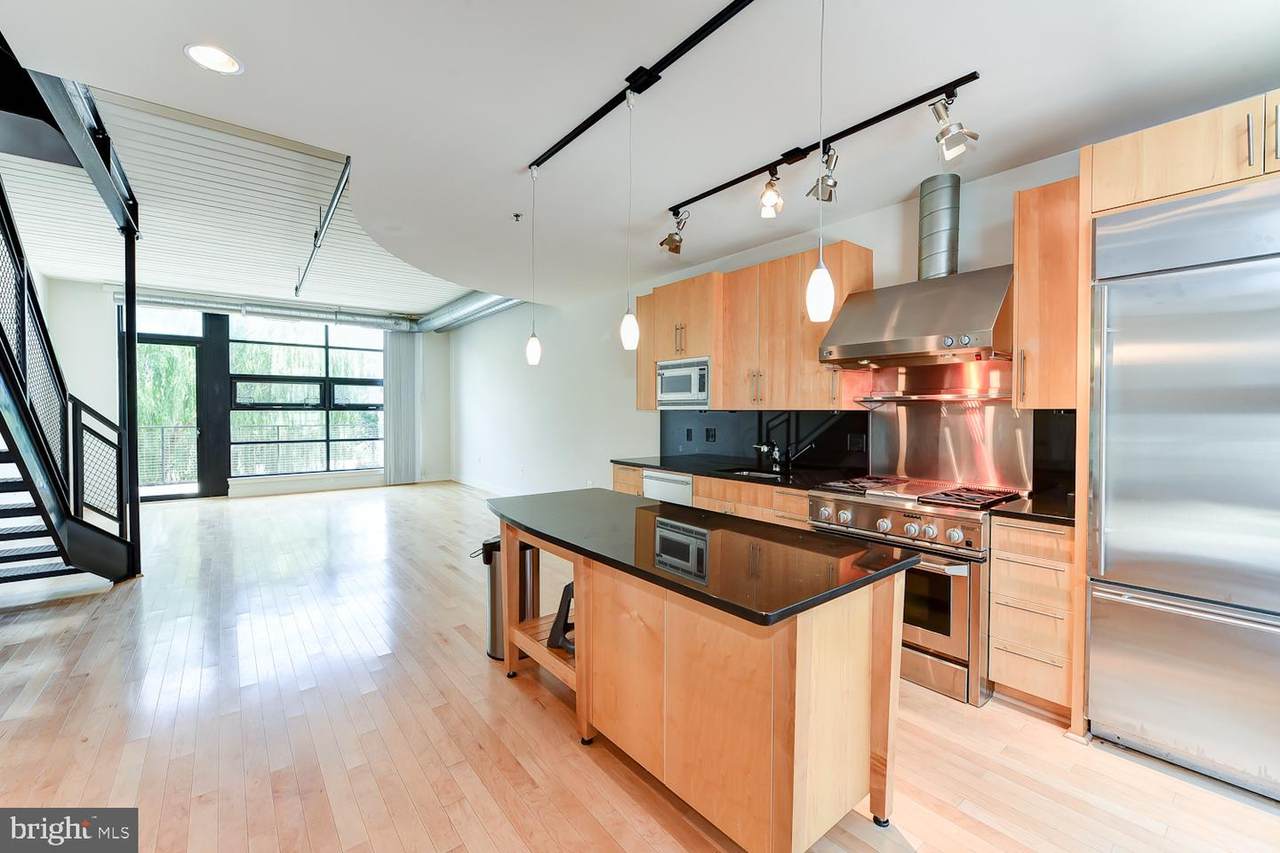2125 14TH Street - Photo 1