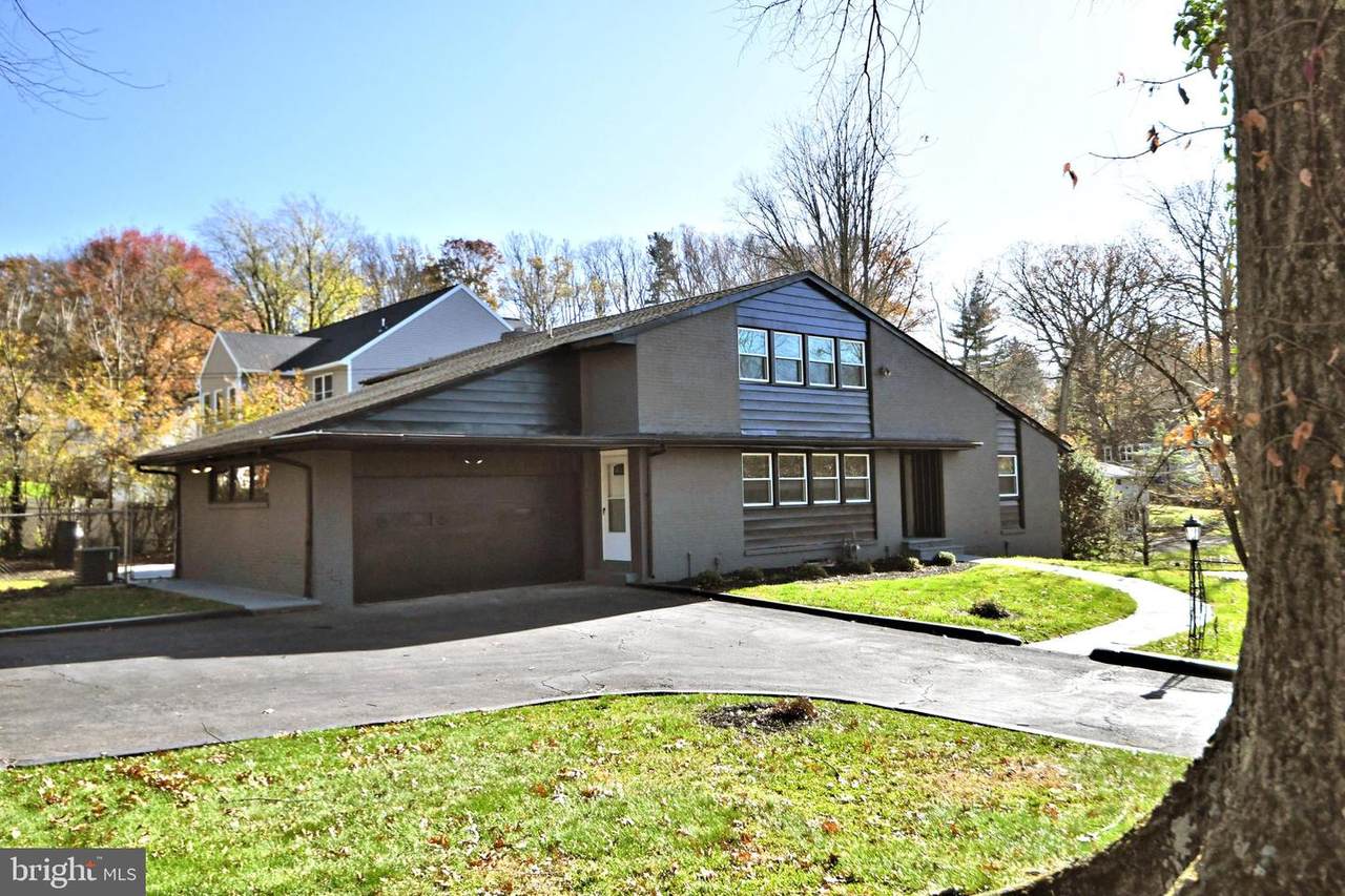 1608 Chattin Road - Photo 1