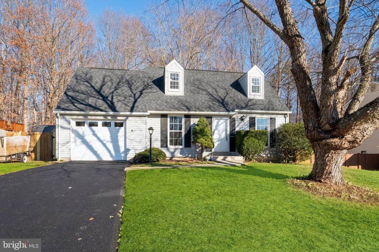 5656 Roundtree Drive - Photo 1