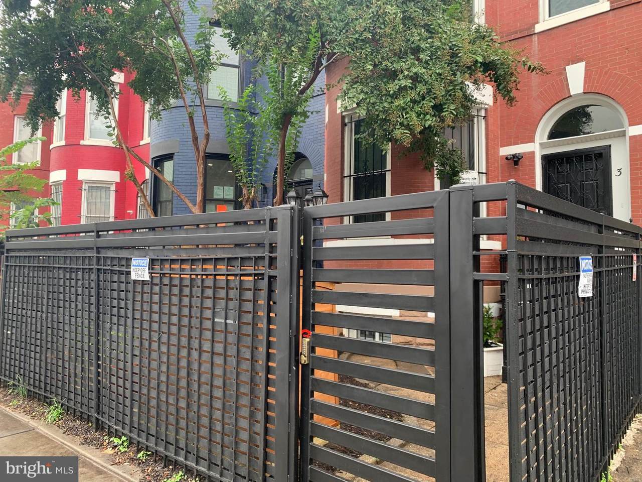 3 New York Avenue - Photo 1