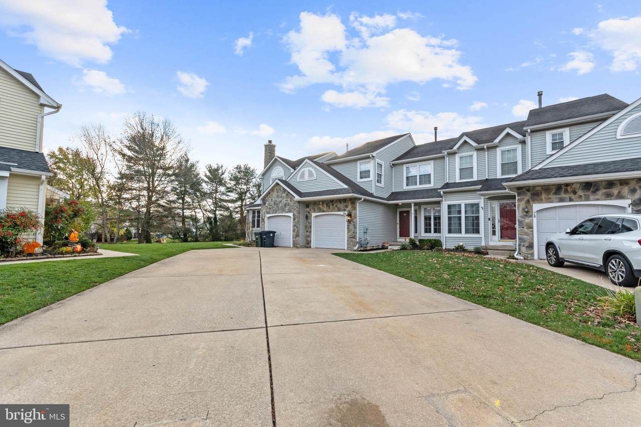 80 Kerry Lynn Court - Photo 1