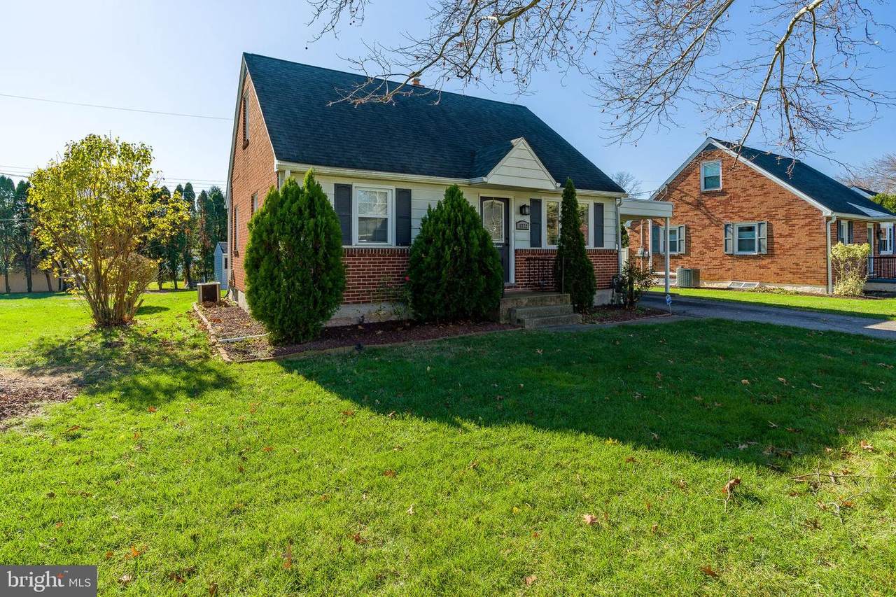 1722 Argyle Drive - Photo 1