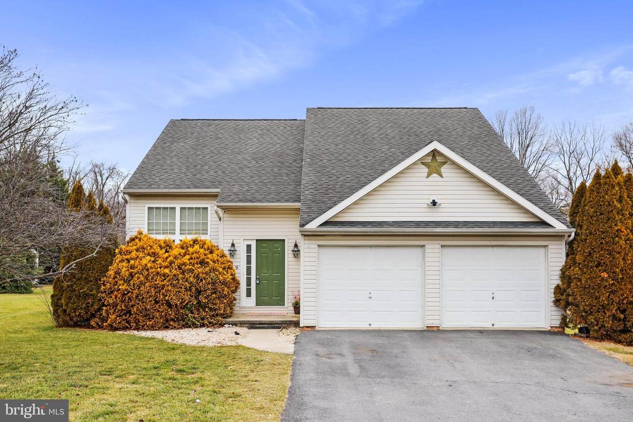 109 Michigan Drive - Photo 1