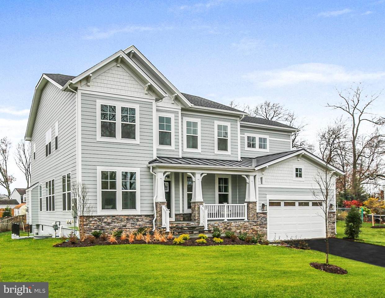 245 Hillside Circle - Photo 1