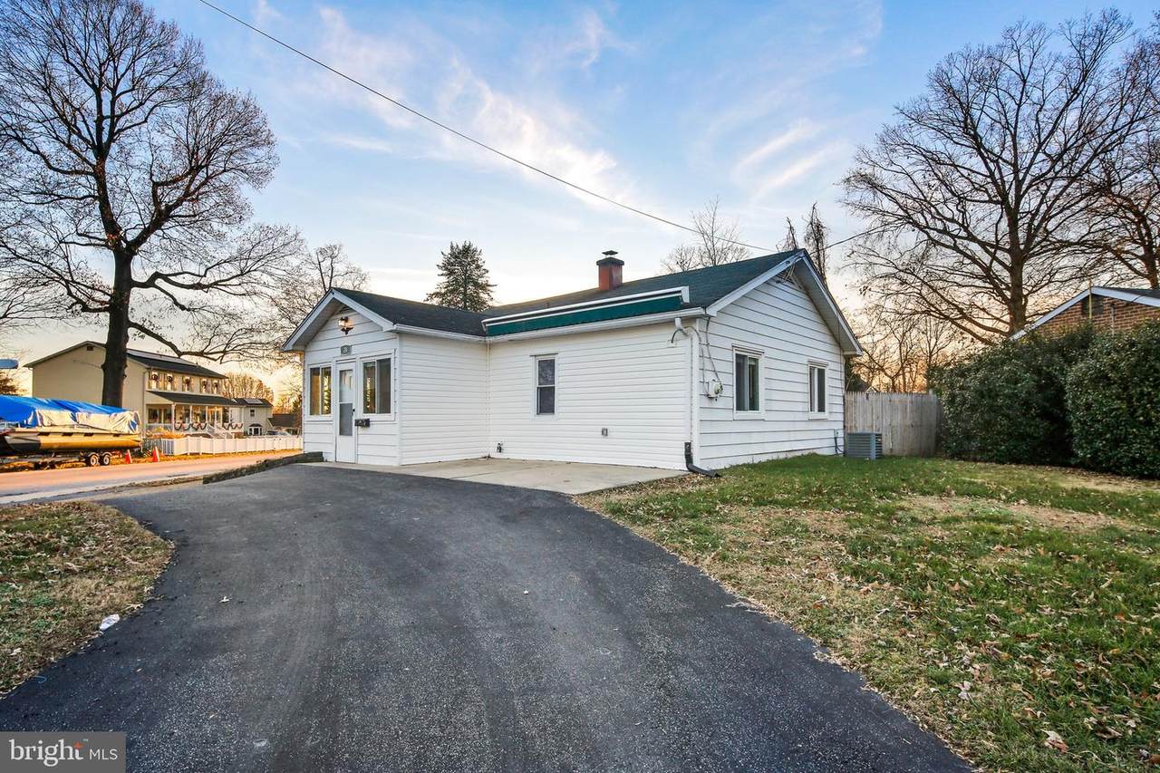 24 Elm Drive - Photo 1