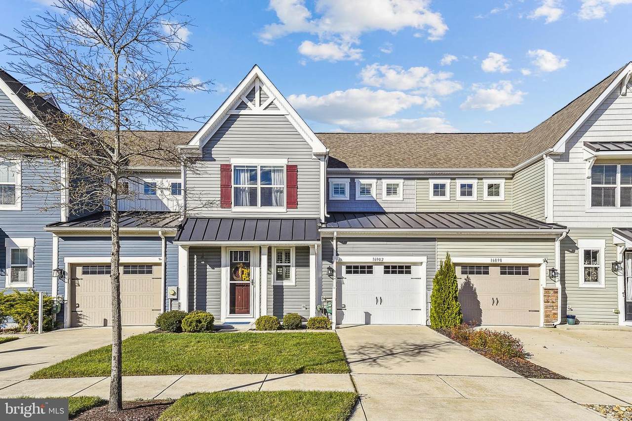 16902 Bellevue Court - Photo 1