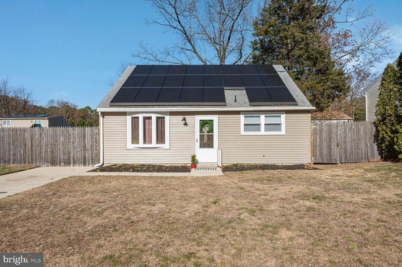 58 Cambridge Avenue - Photo 1