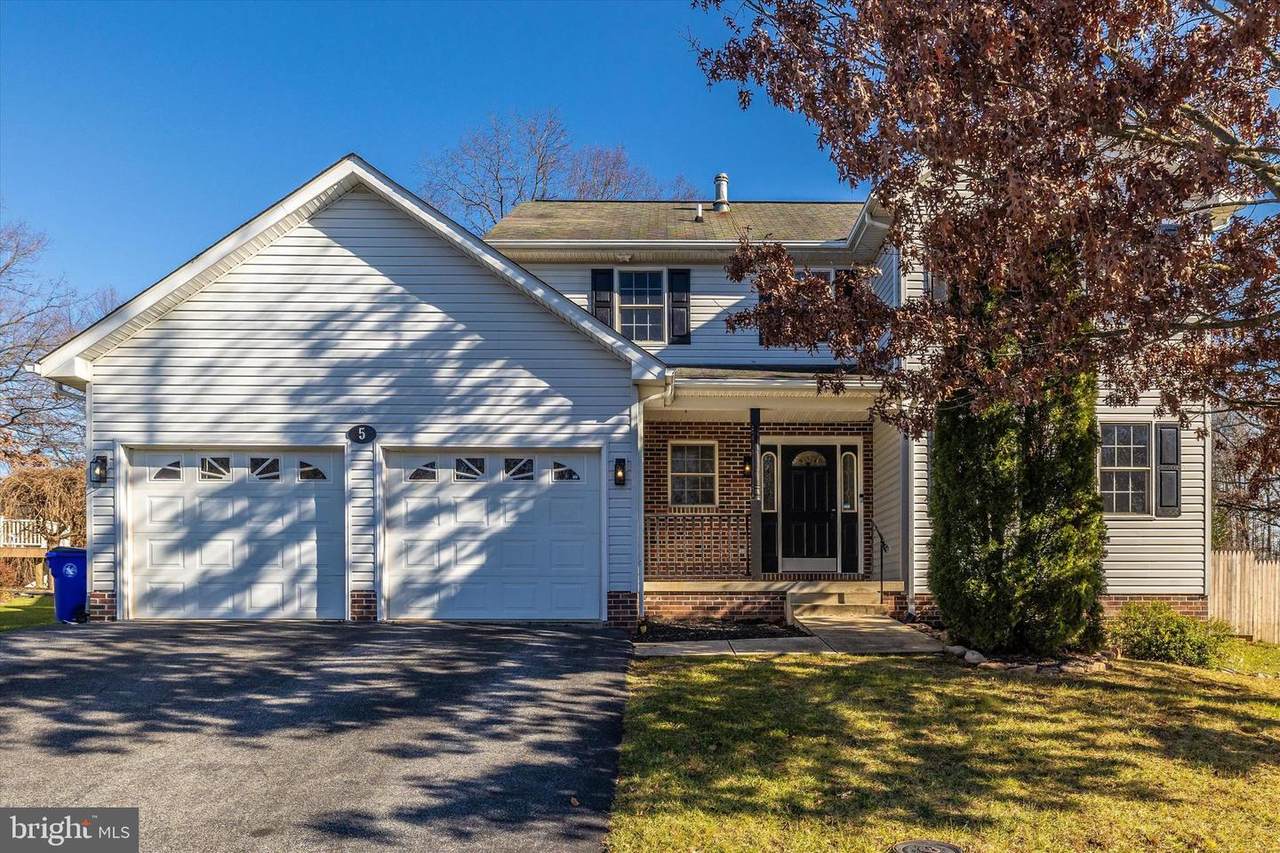 5 Mantle Court - Photo 1