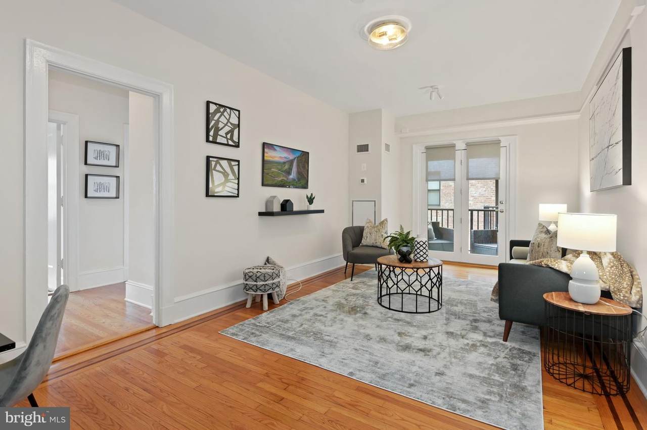 1613 Harvard Street - Photo 1