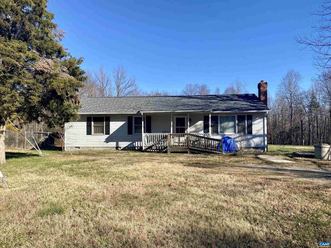 4876 Whitehall Rd - Photo 1