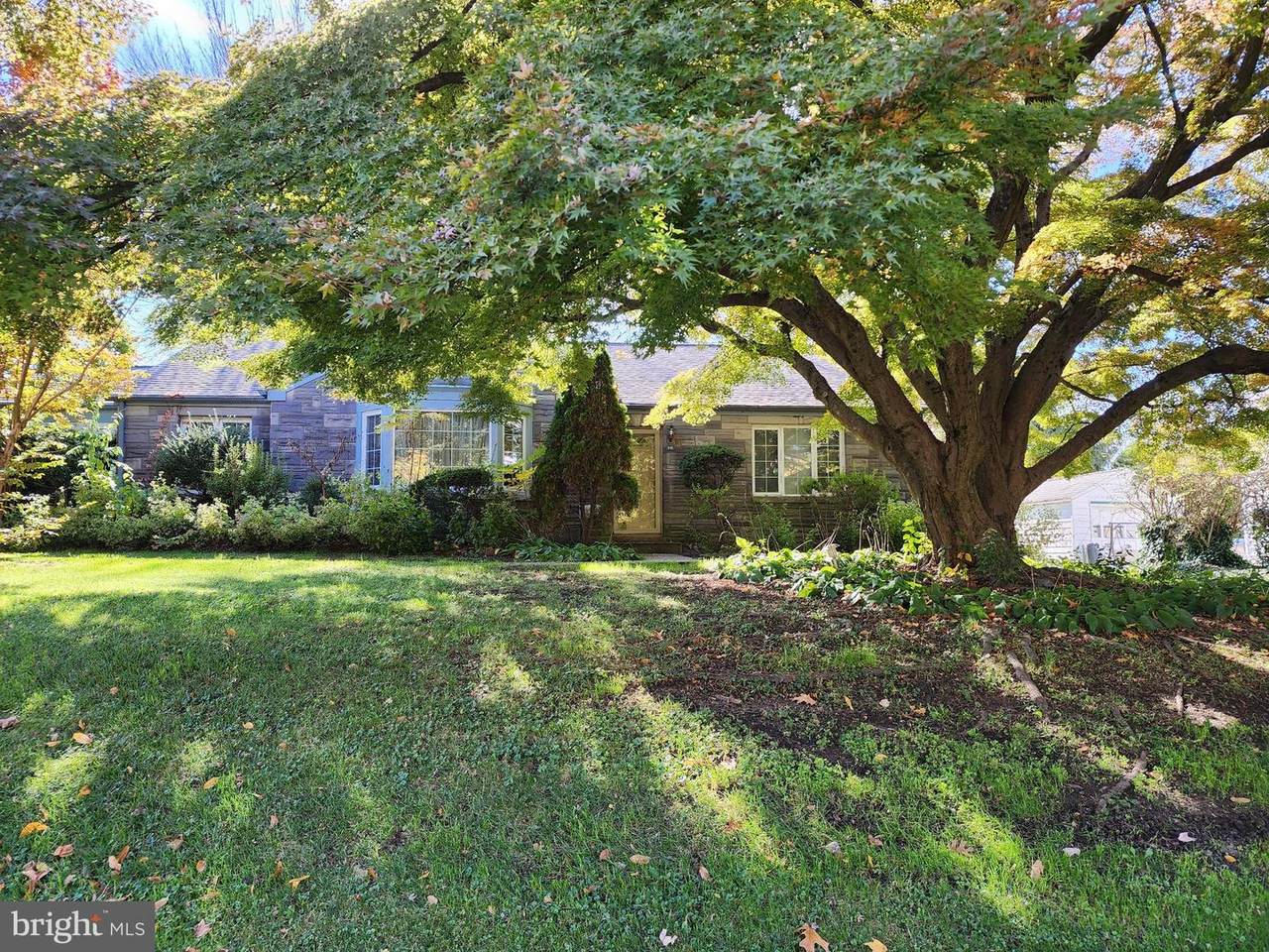 616 Front Street - Photo 1