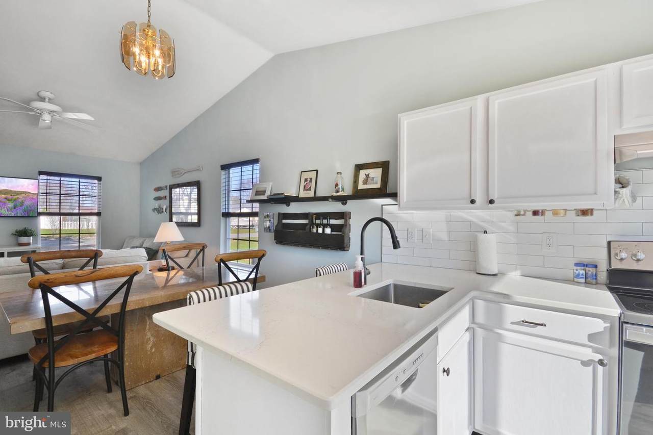 12 Westminster Drive - Photo 1