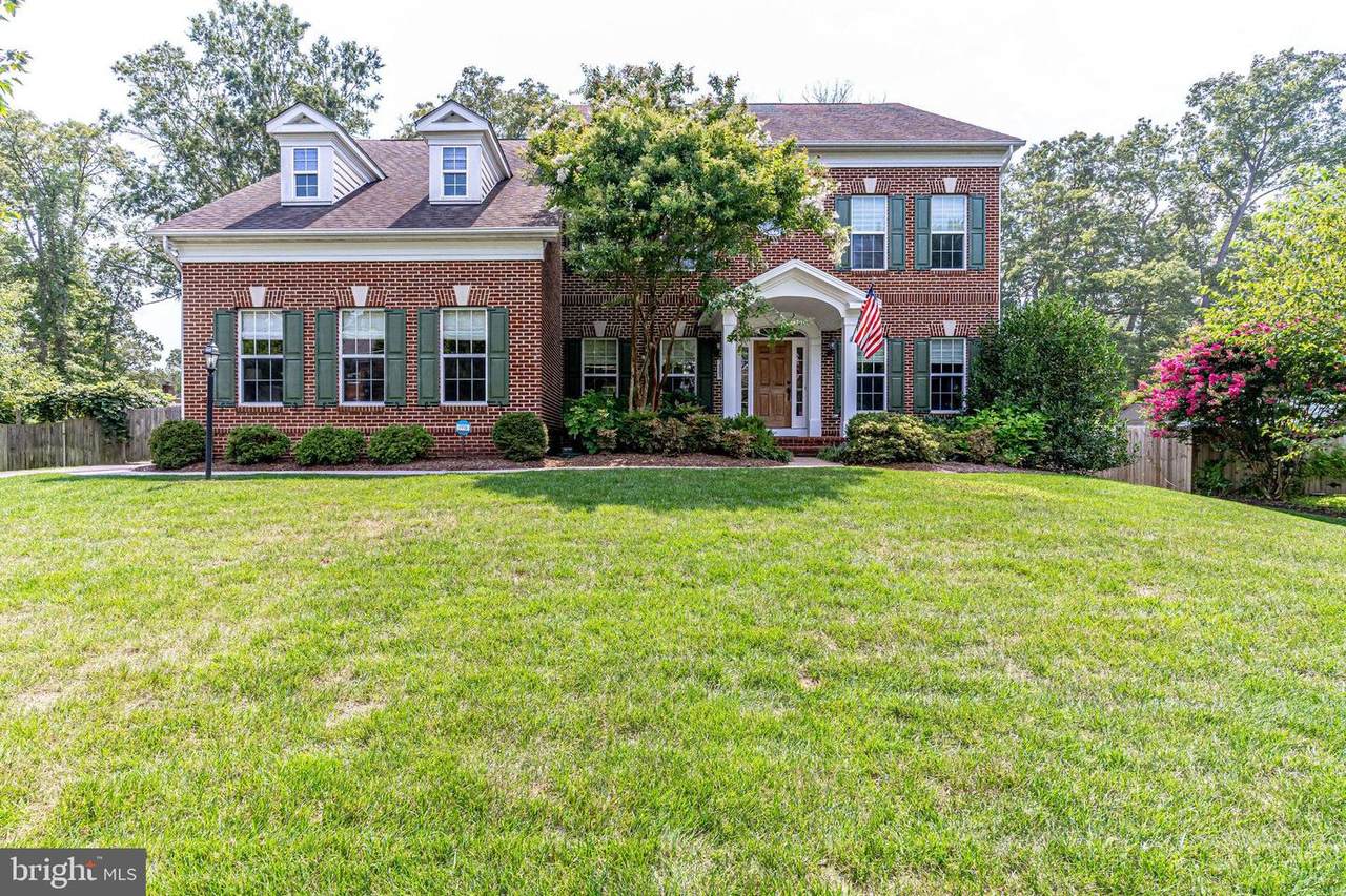 3809 Colonial Avenue - Photo 1
