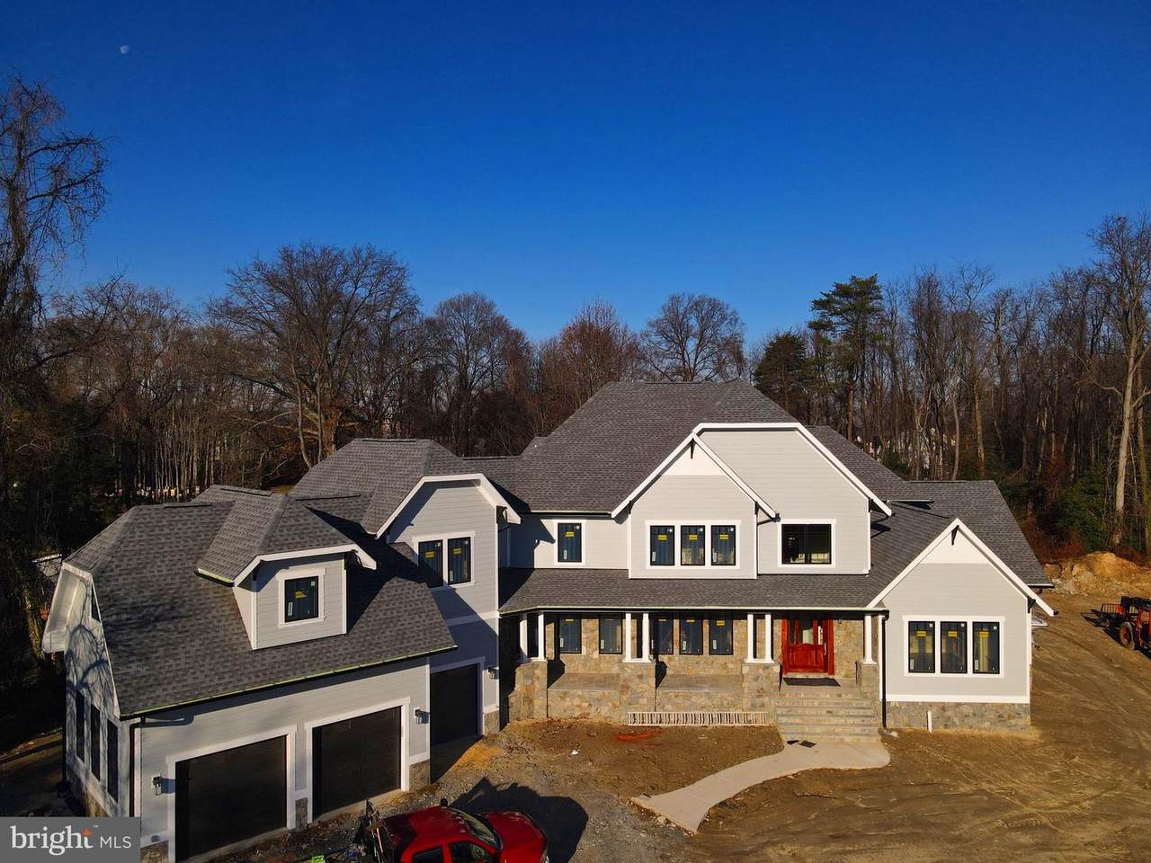 5532 Summit Street - Photo 1