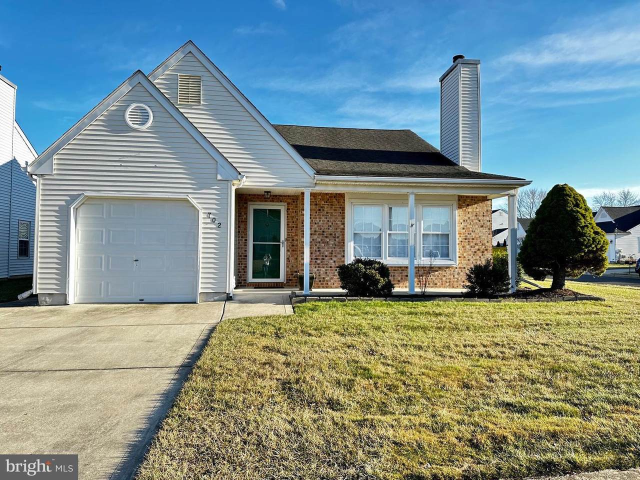702 Bordeaux Court - Photo 1