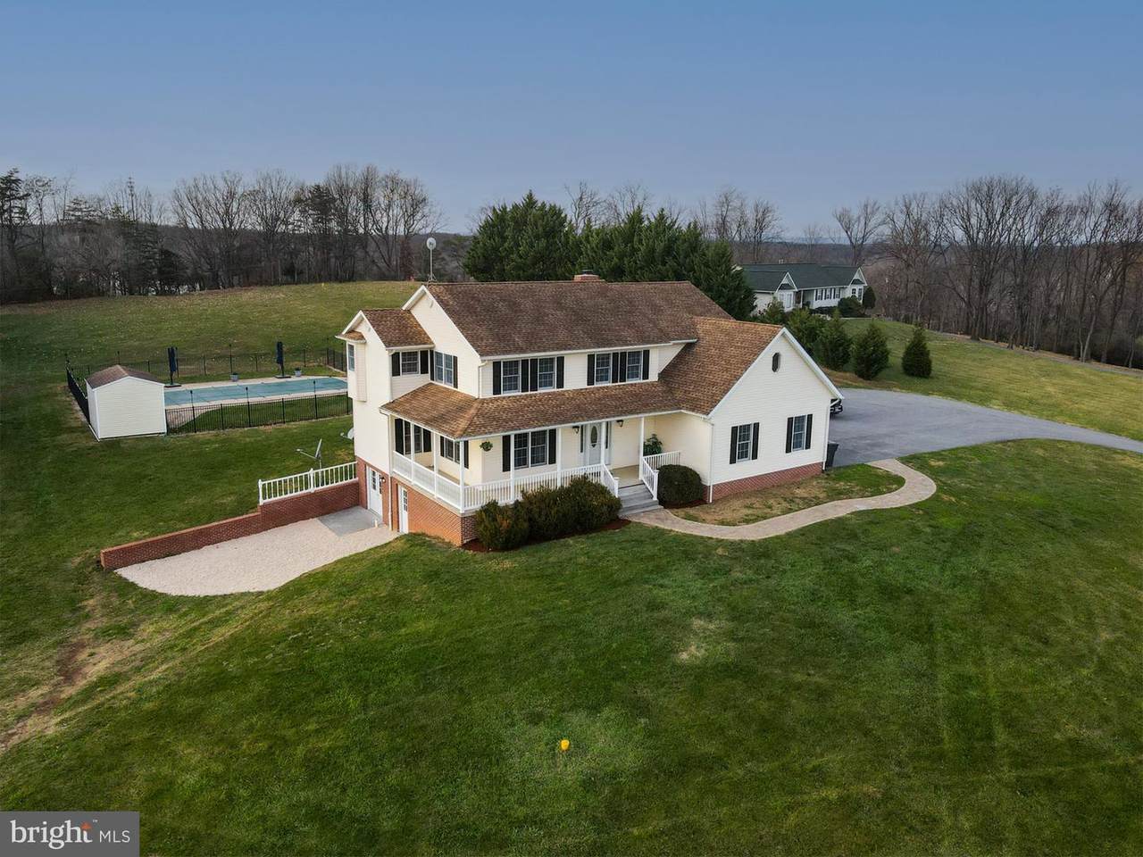 136 Rose Hill Lane - Photo 1