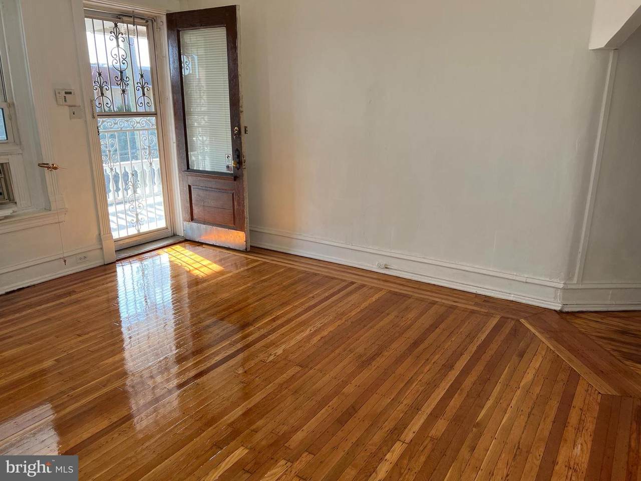 6037 Catharine Street - Photo 1