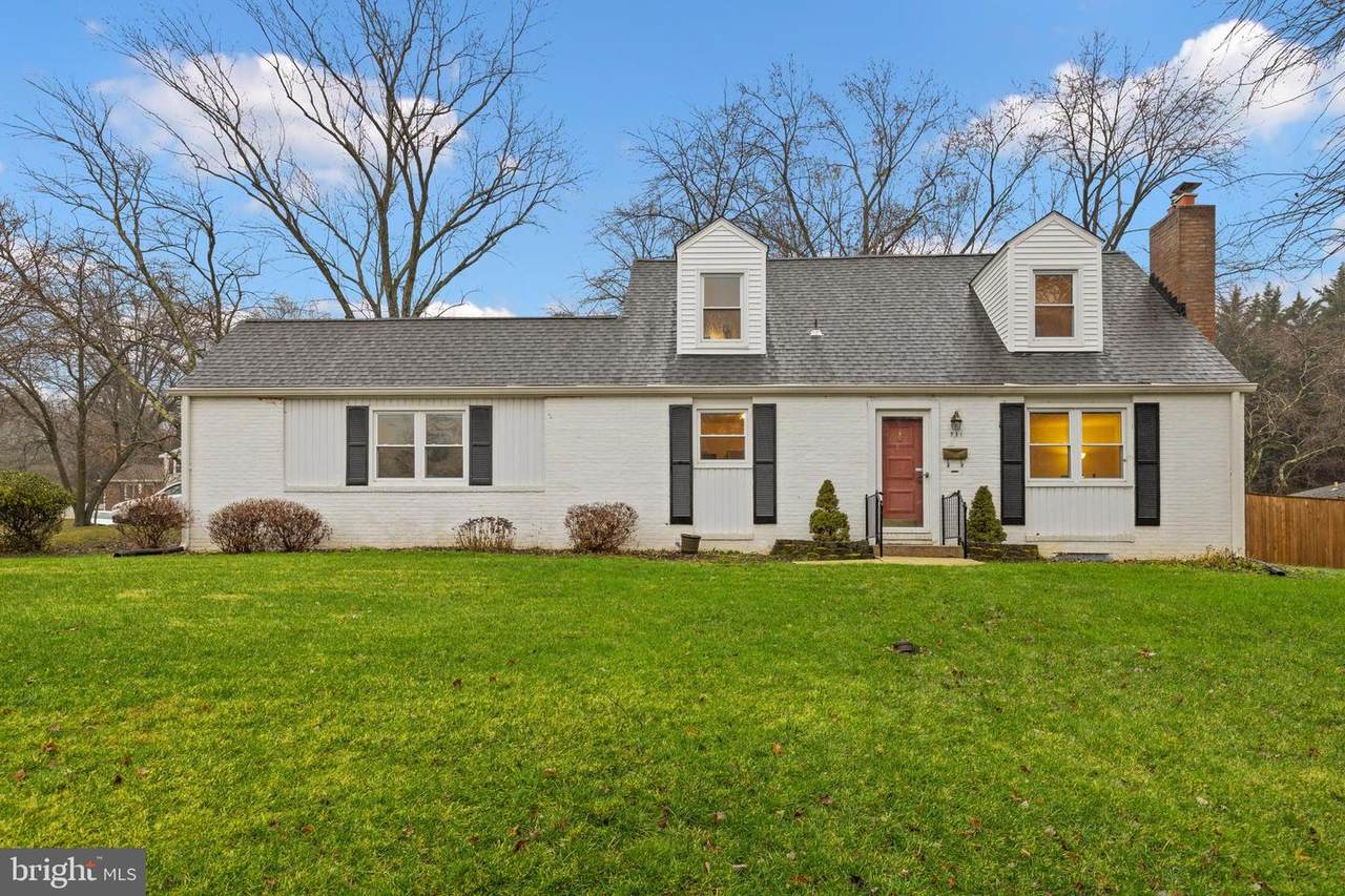 931 Beaverbank Circle - Photo 1